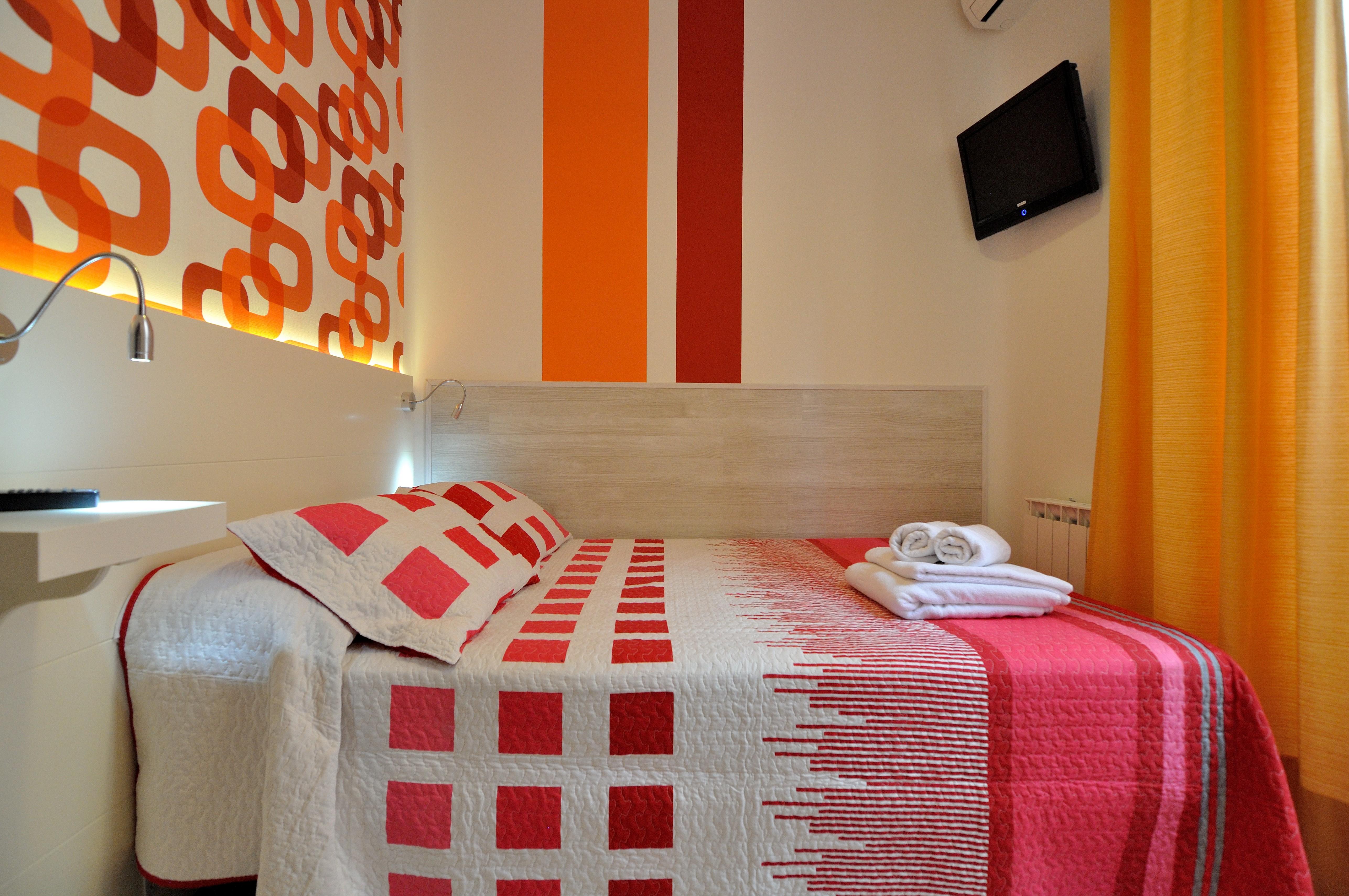 Far Home Plaza Mayor Madrid Ngoại thất bức ảnh