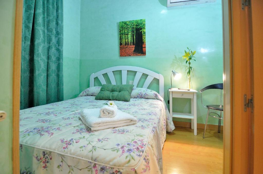 Far Home Plaza Mayor Madrid Phòng bức ảnh